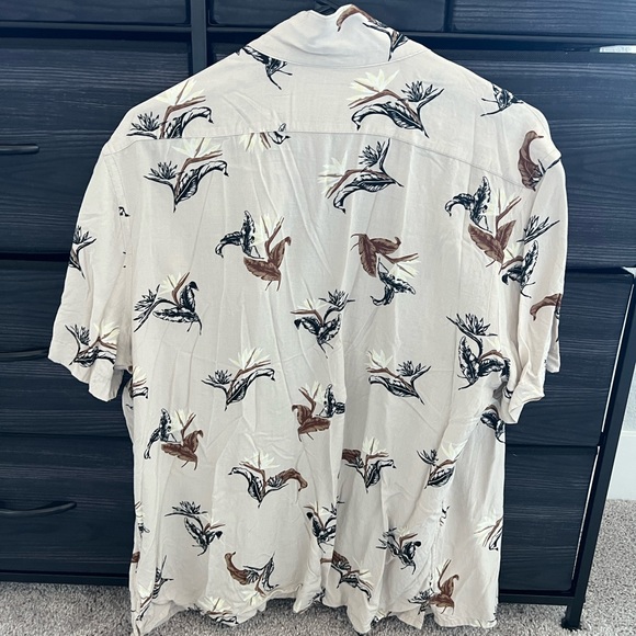 Express button up - Picture 2 of 3